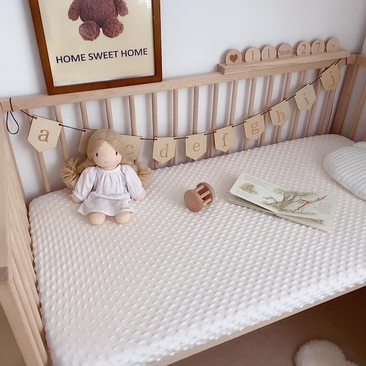 91家纺网 家纺一手货源 找家纺 （总）星期八 2022新款豆豆绒床笠