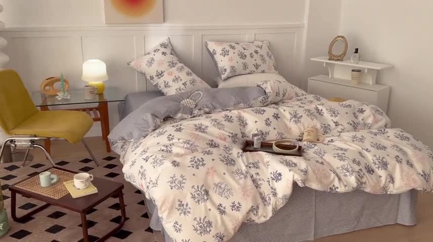 91家纺网 家纺一手货源 找家纺 昔可家纺 2022新款13372全棉普通款花花系列四件套 素描水墨花蓝