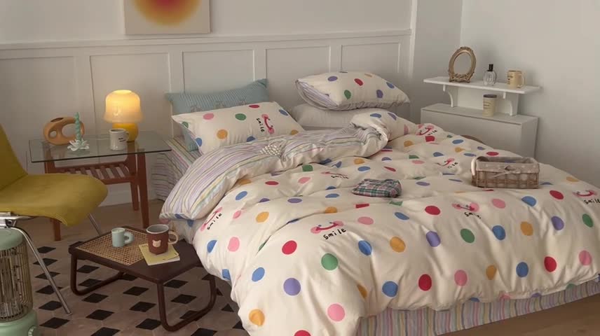 91家纺网 家纺一手货源 找家纺 昔可家纺 2022新款13372全棉普通款简约ins四件套 微笑彩波点