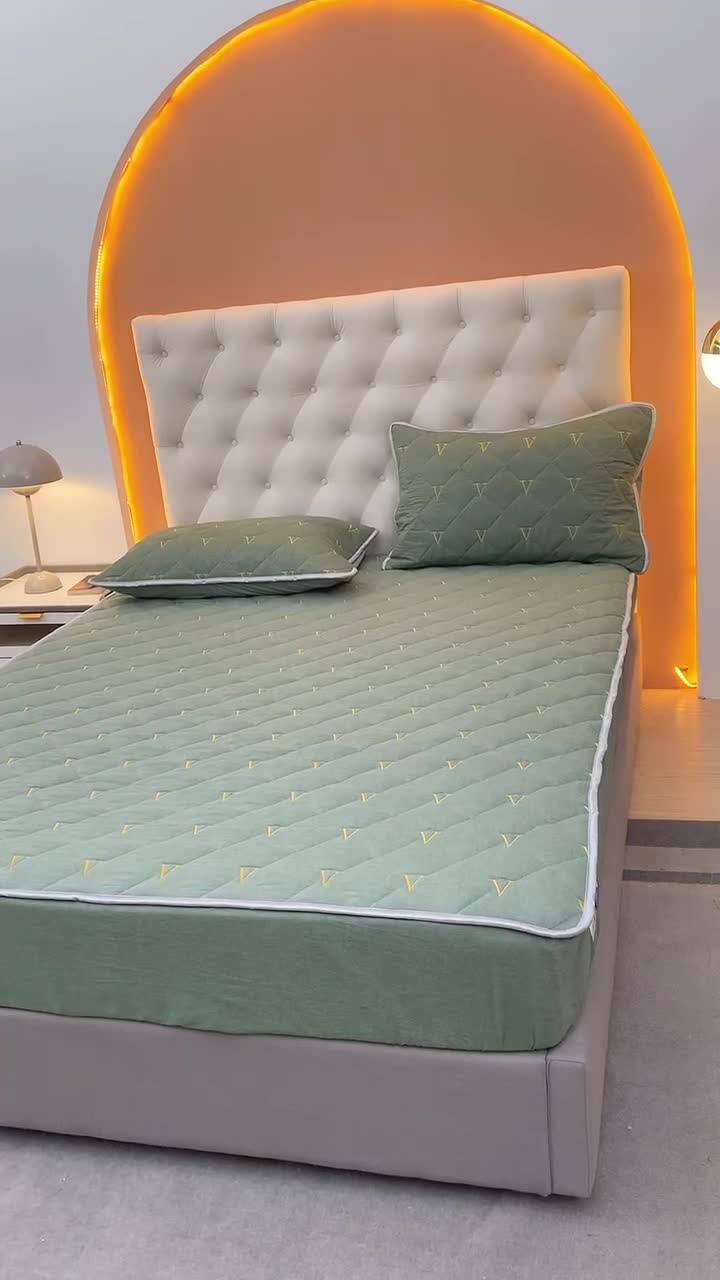 91家纺网 家纺一手货源 找家纺 久典 2022新款A类全棉色织水洗棉刺绣抗菌防螨夹棉床笠 深绿