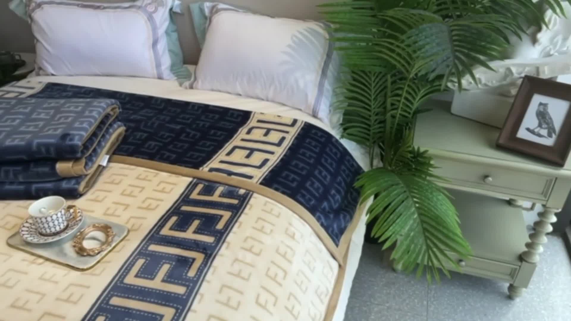 91家纺网 家纺一手货源 找家纺 缔缦家纺 2022新型AB版复合毛毯 温蒂