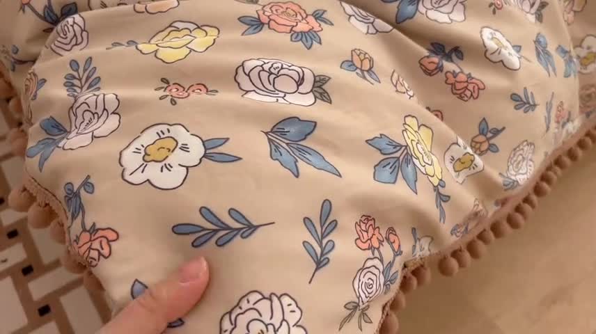 91家纺网 家纺一手货源 找家纺 昔可家纺 2022新款全棉毛球碎花款四件套 可可里甜咖