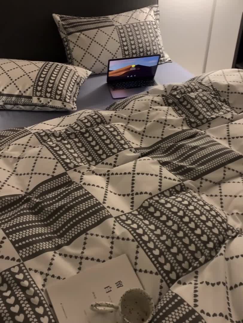 91家纺网 家纺一手货源 找家纺 怡家居 2022春季新款全棉四件套 简单爱