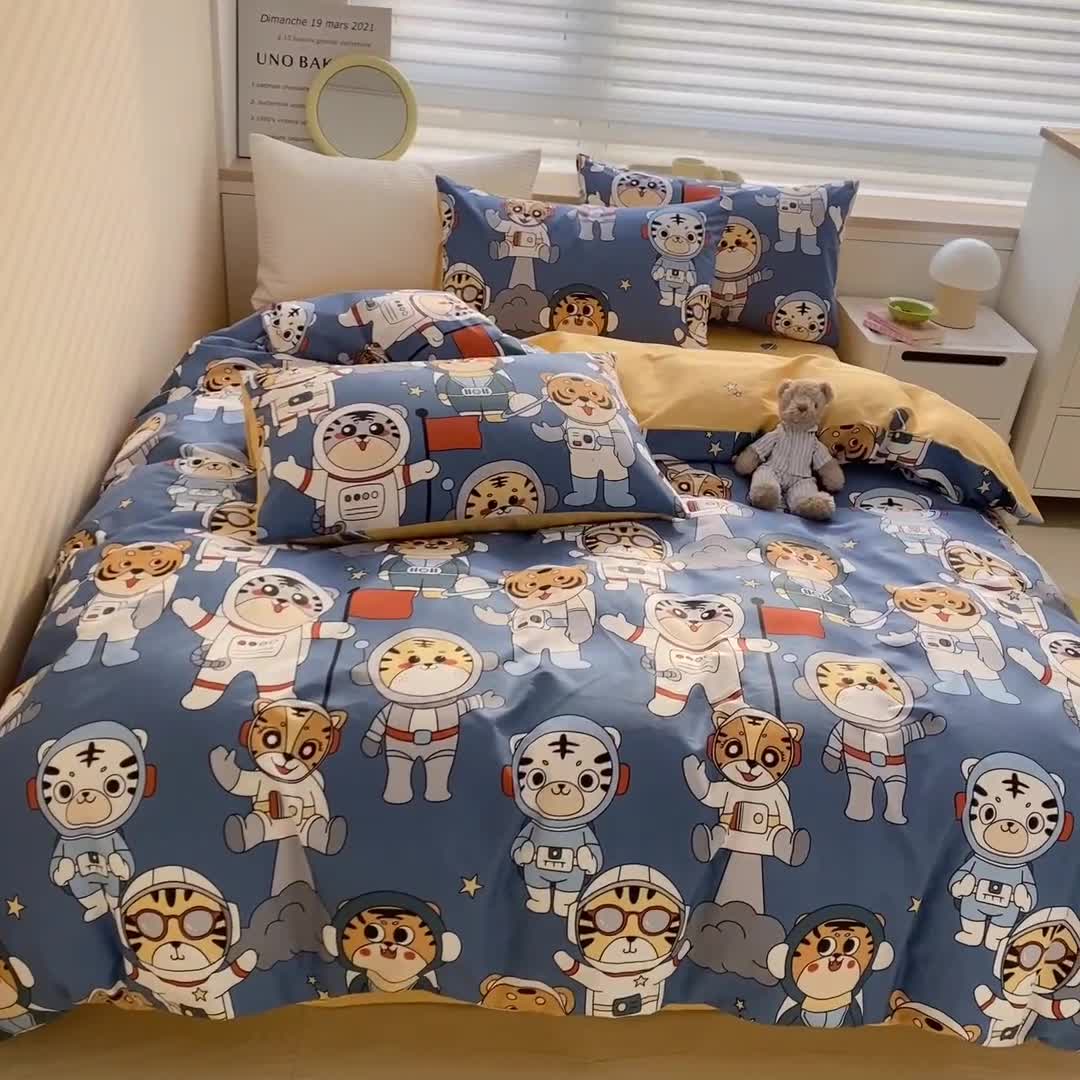91家纺网 家纺一手货源 找家纺 麦伦家居 2022新款小清新卡通系列全棉斜纹四件套 梦之队