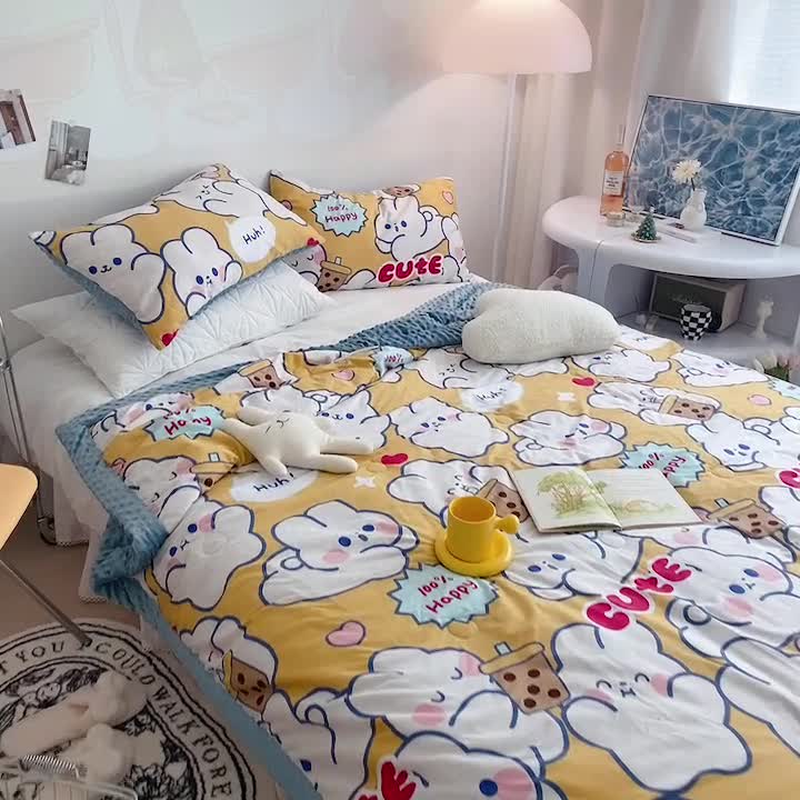 91家纺网 家纺一手货源 找家纺 星期八 2022新款豆豆夏被包边款 cute小兔