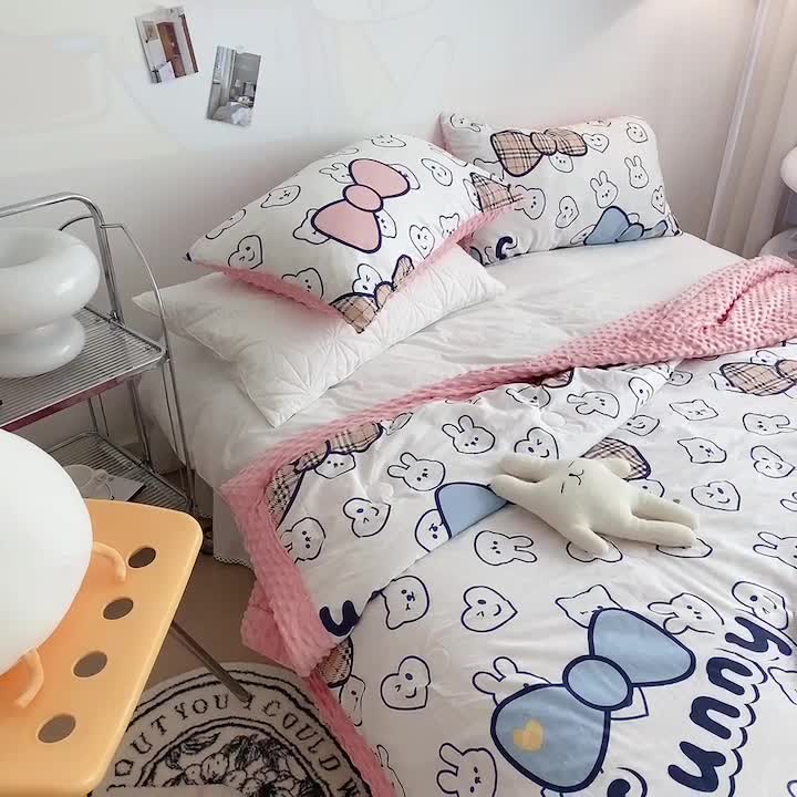 91家纺网 家纺一手货源 找家纺 星期八 2022新款豆豆夏被包边款 kitty