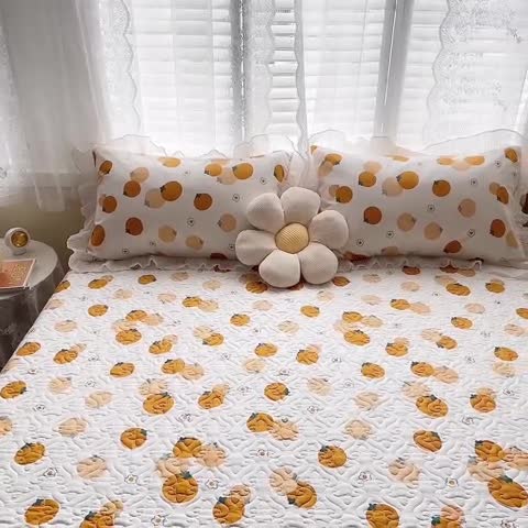 91家纺网 家纺一手货源 找家纺 简宜家居2022新款纯棉夹棉单品床盖 橙意园