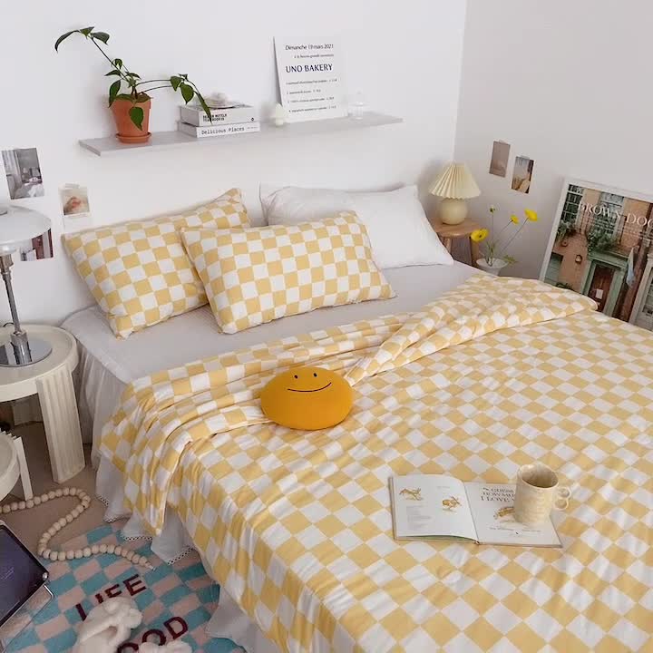 91家纺网 家纺一手货源 找家纺 星期八 2022新款棋盘格针织棉夏被 黄格