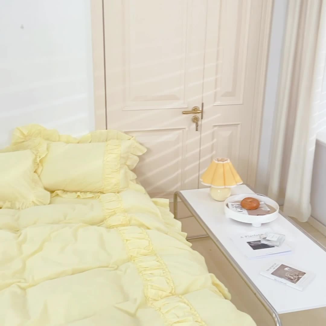 91家纺网 家纺一手货源 找家纺 玛奇朵 新款40s全棉水洗棉花边四件套-恬蜜系列 棚拍图 恬蜜-黄