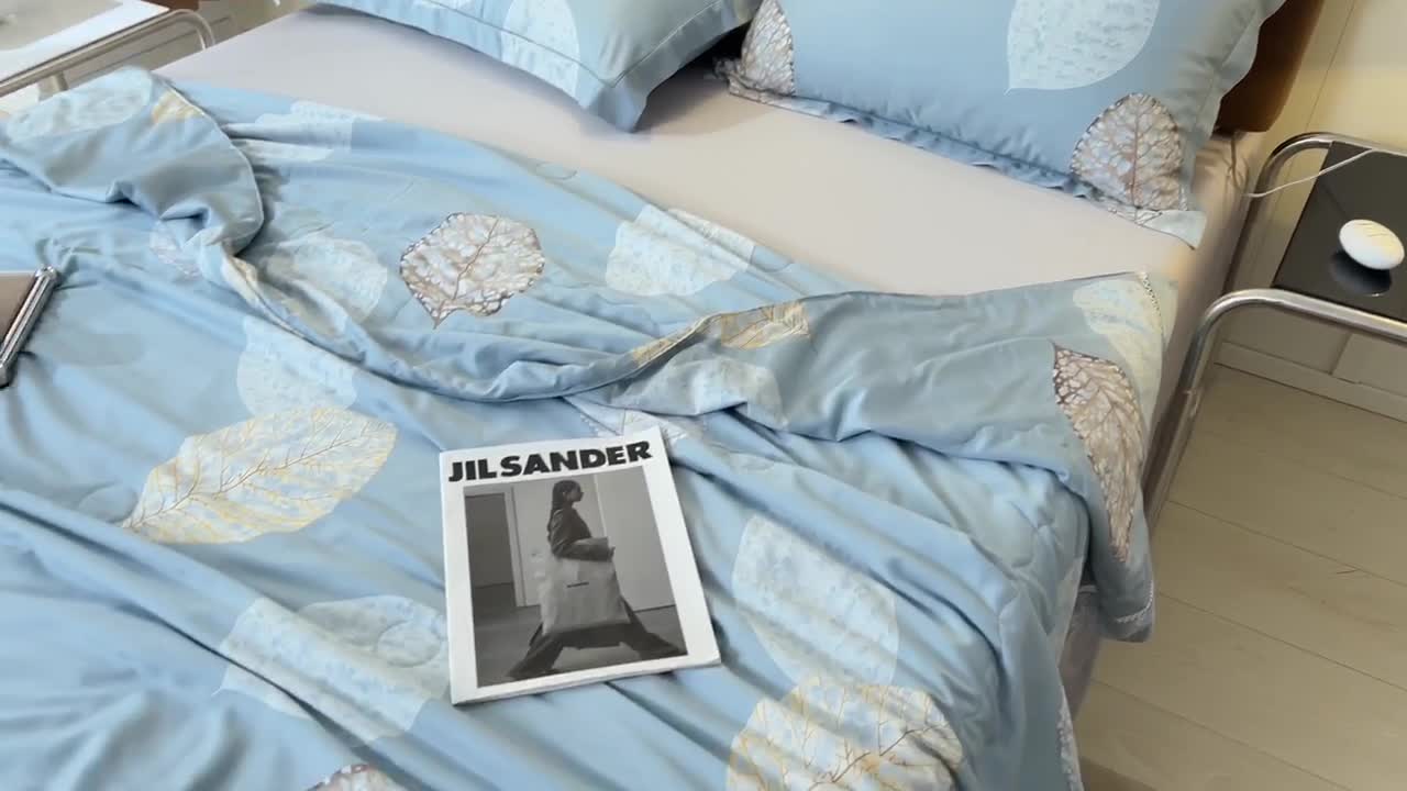 91家纺网 家纺一手货源 找家纺 棉生活家纺 2022新款莫代尔天丝夏被树影