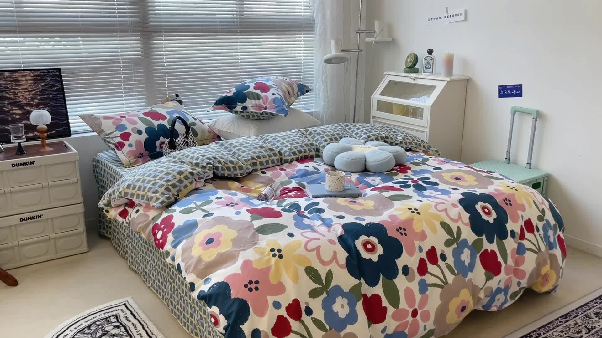 91家纺网 家纺一手货源 找家纺 昔可家纺 2022新款13070工艺款全棉四件套 水彩花