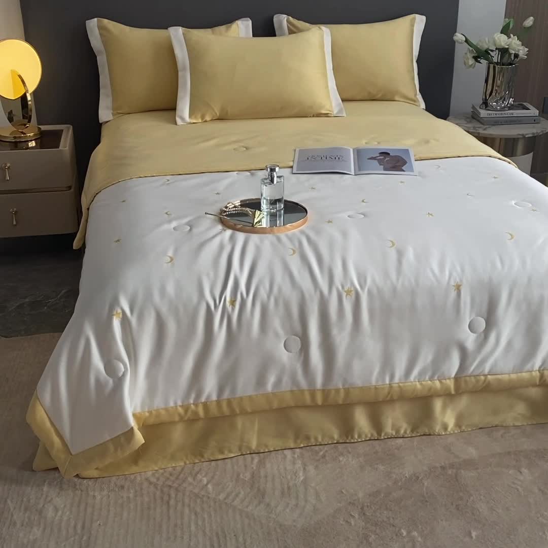 91家纺网 家纺一手货源 找家纺 优悦生活馆 2022新款冰丝夏被四件套 星月-白黄