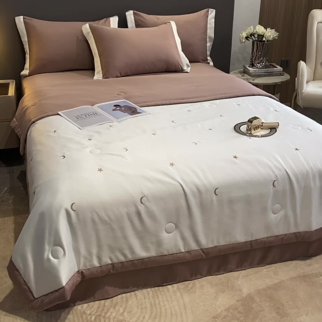 91家纺网 家纺一手货源 找家纺 优悦生活馆 2022新款冰丝夏被四件套 星月-白卡其