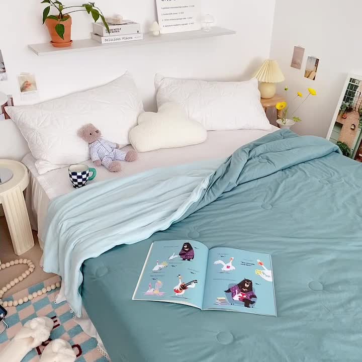 91家纺网 家纺一手货源 找家纺 星期八 2022新款马卡龙针织棉大豆夏被 深豆绿浅豆绿