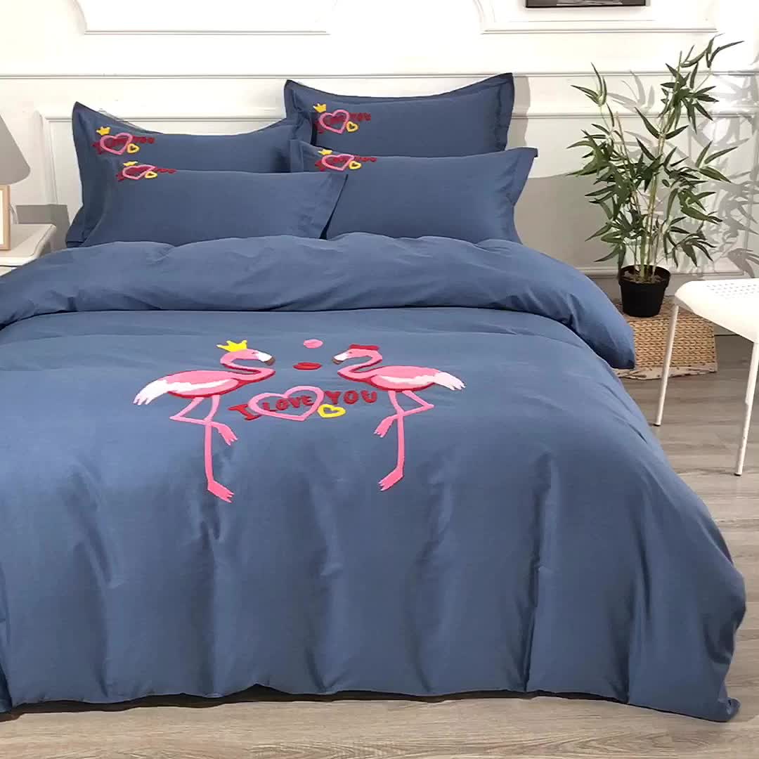 91家纺网 家纺一手货源 找家纺 2022晶缦全棉13372纯色毛巾绣绣花四件套 幸福烈鸟湖蓝