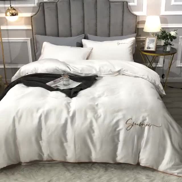 91家纺网 家纺一手货源 找家纺 晶缦 2022新款全棉纯色60S贡缎长绒棉绣花四件套 洛拉-本白