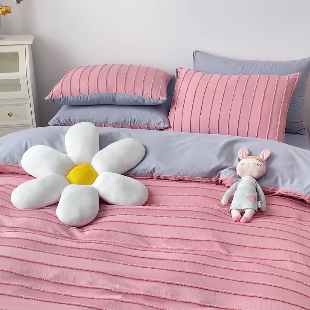 91家纺网 家纺一手货源 找家纺 绒兔兔 2022新款立体横条剪花床单床笠四件套 剪花-豆沙