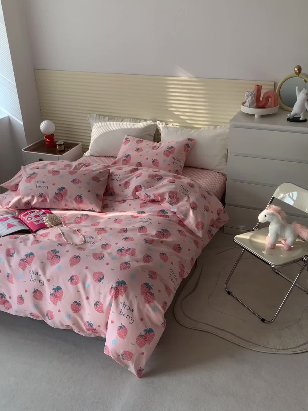 91家纺网 家纺一手货源 找家纺 怡家居 2022春季新款全棉四件套第五批 甜蜜草莓