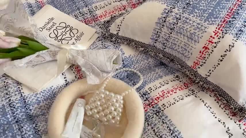 91家纺网 家纺一手货源 找家纺 昔可2022新款流苏小香风系列四件套 英伦蓝格