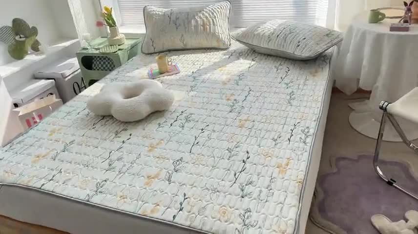 91家纺网 家纺一手货源 找家纺 慕尚 小清新床席款乳胶席三件套（带氨纶0.5mm） 梦水仙