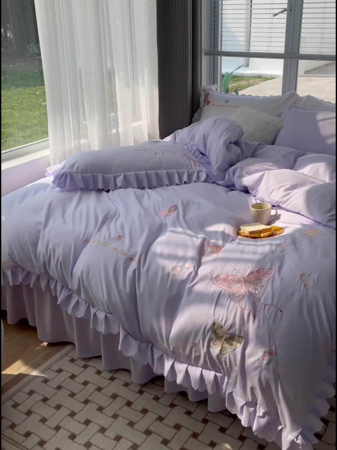 91家纺网 家纺一手货源 找家纺 包小包 2023春夏新款韩版蝶舞系列臻丝棉四件套 梦幻紫