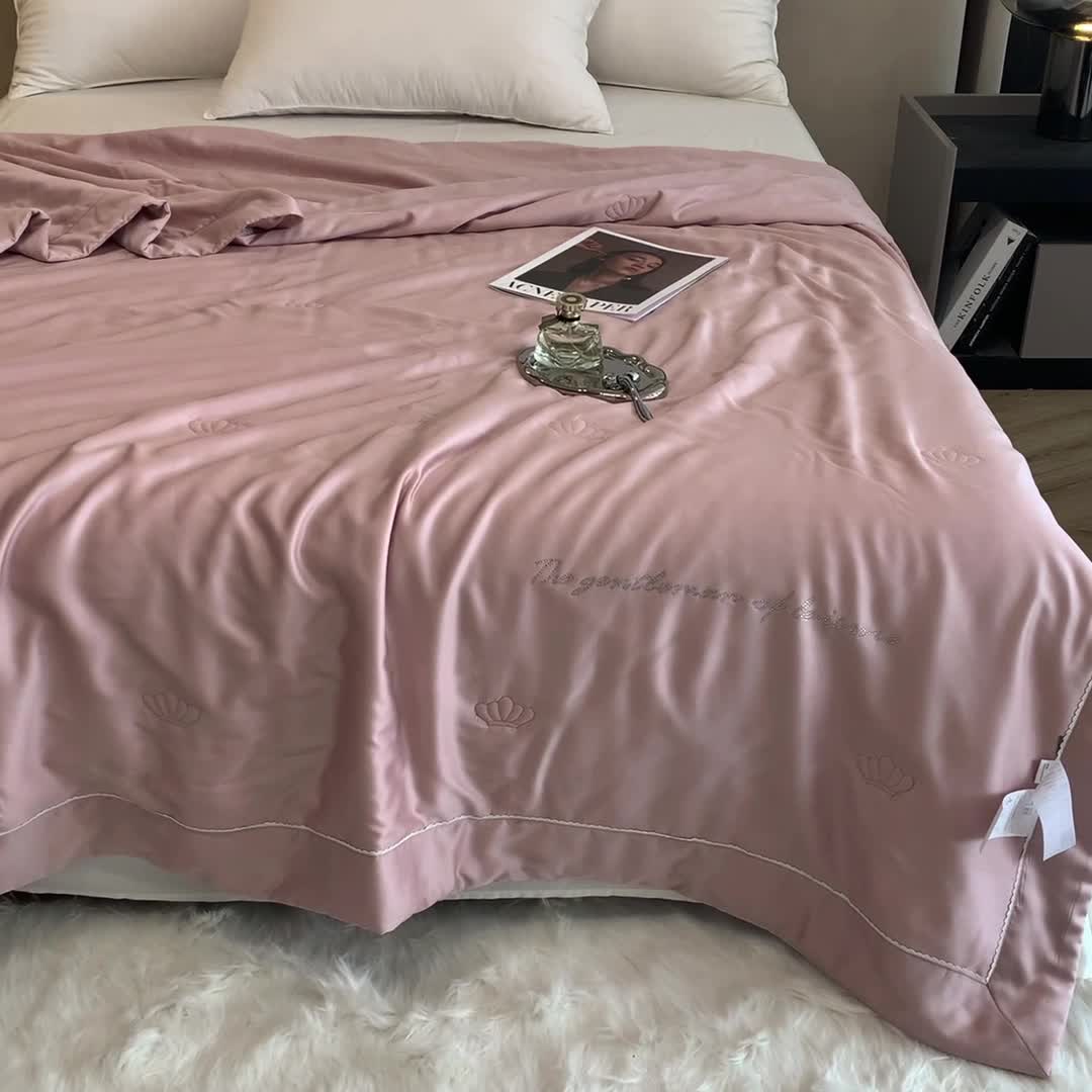 91家纺网 家纺一手货源 找家纺 （总）榻尚 2023新款纯色80天丝胶原蛋白夏被夏凉被 素