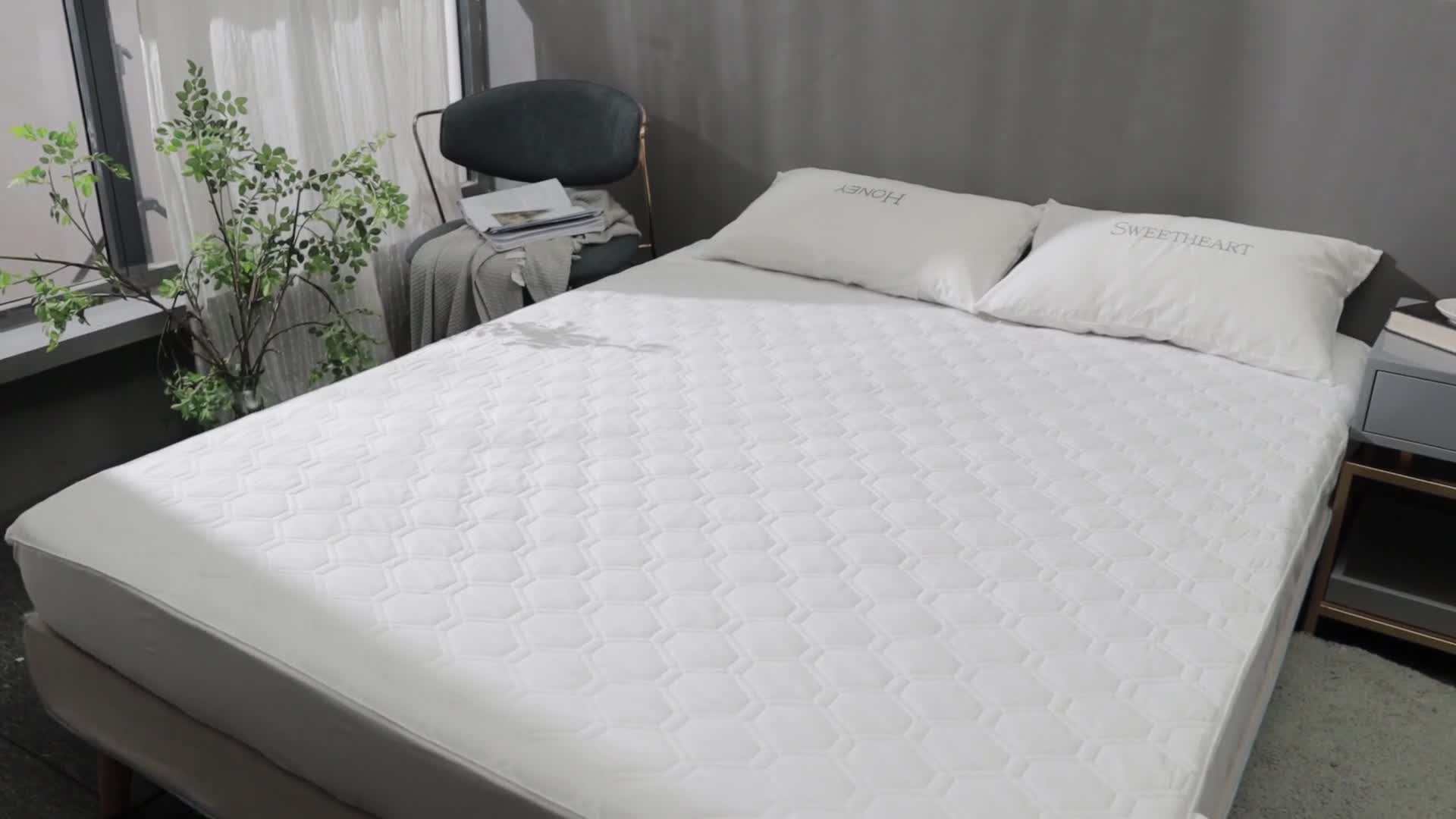 91家纺网 家纺一手货源 找家纺 雪云美全棉纯色抗菌防螨夹棉床笠133*72纯棉可定制玉色