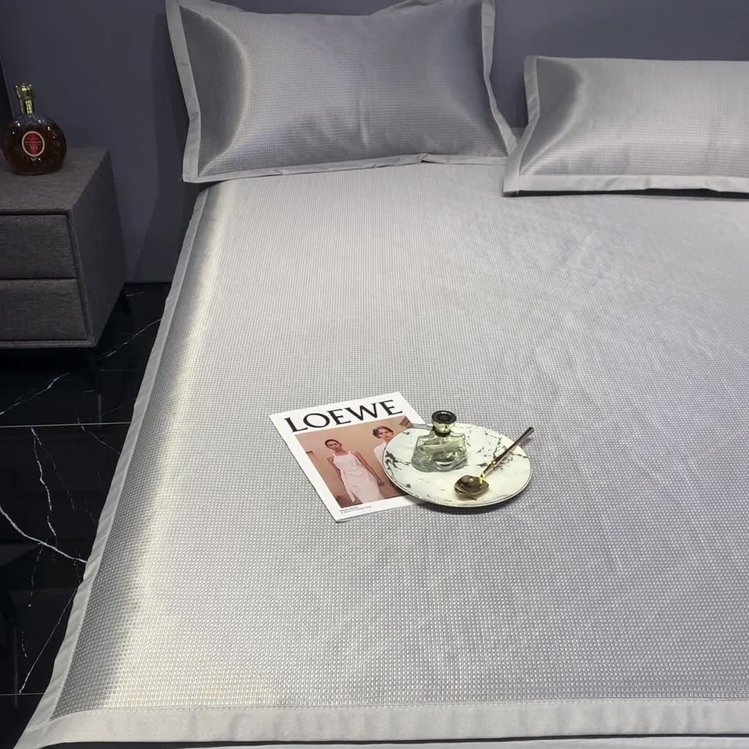 91家纺网 家纺一手货源 找家纺 澳洲羽2024新款250D冰藤提花凉席 高端-奢灰