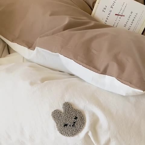 91家纺网 家纺一手货源 找家纺 洋铭区 2022新款全棉小清新水洗棉刺绣系列 小兔萌萌