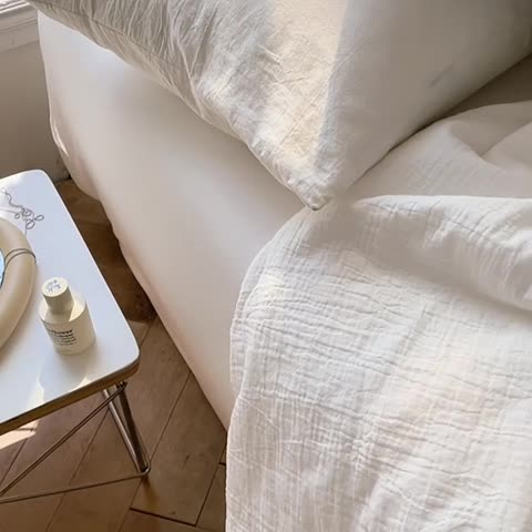 91家纺网 家纺一手货源 找家纺 洋铭区 2022新款双层泡泡纱夏被 小黄丫