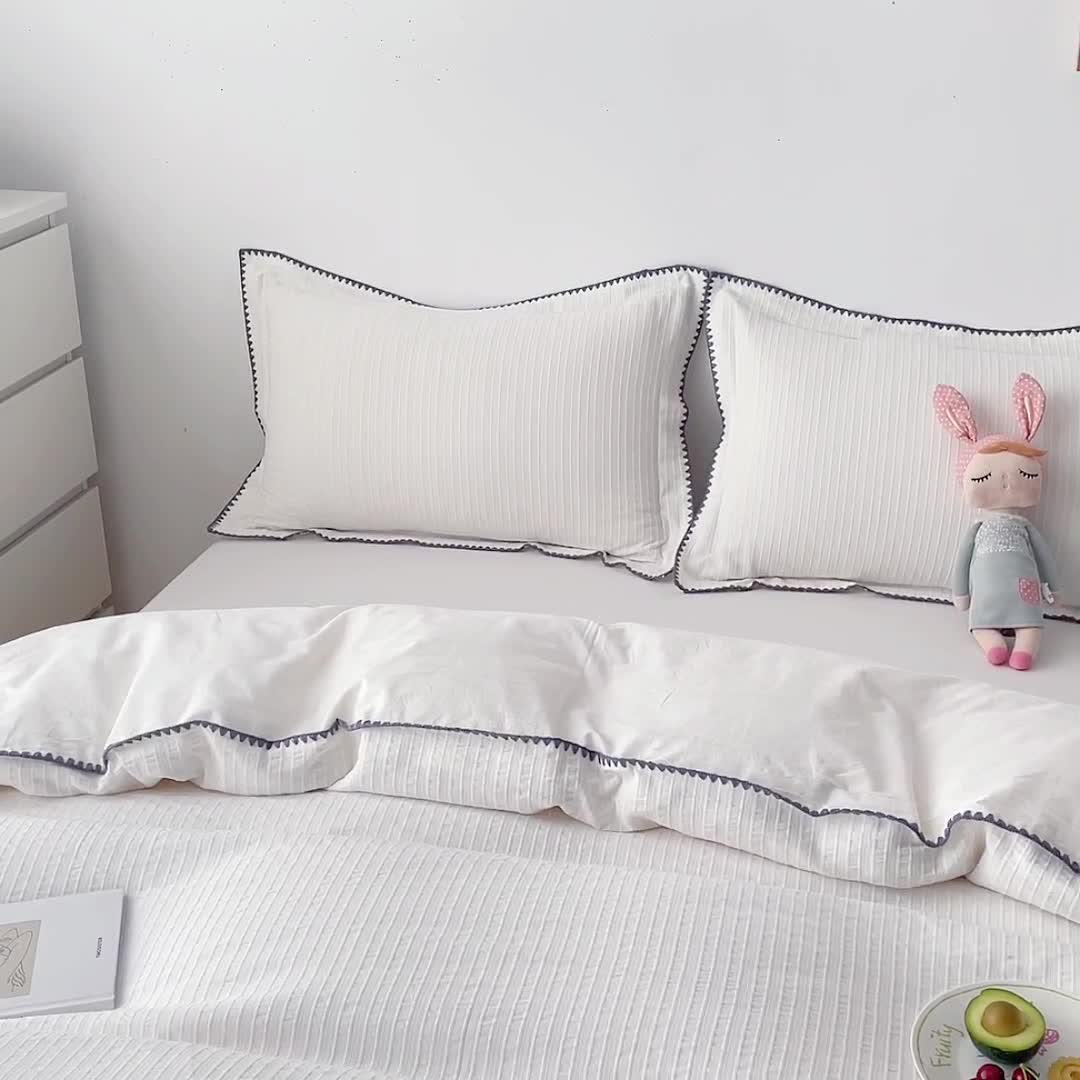 91家纺网 家纺一手货源 找家纺 娜娜 2022新款全棉水洗棉提花四件套 经典条纹-本白