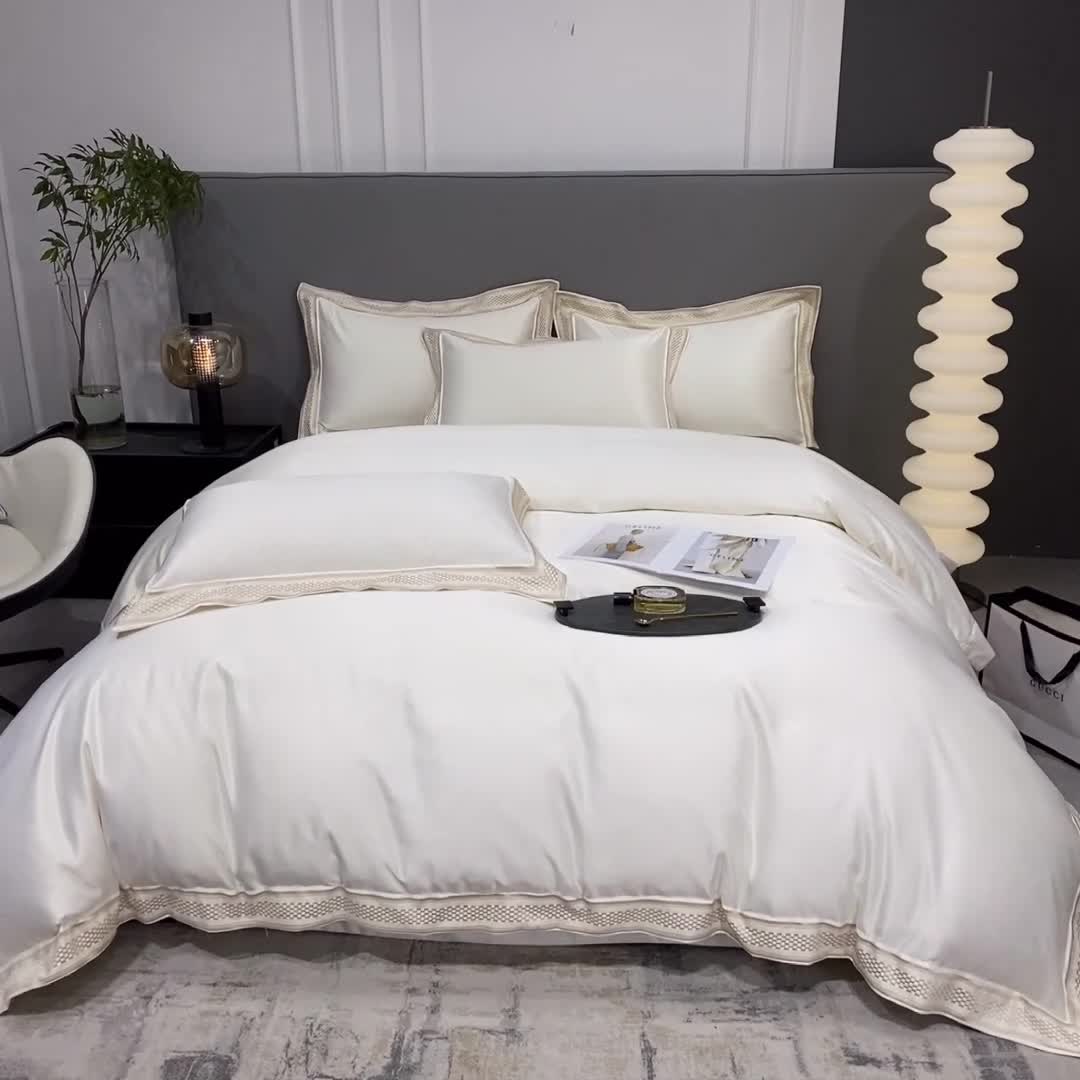 91家纺网 家纺一手货源 找家纺 欧乐蒂 2022新款A版水洗真丝B版全棉四件套-简爱 简爱-典雅白