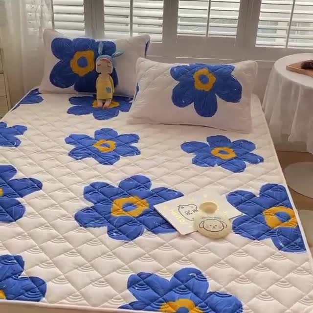 91家纺网 家纺一手货源 找家纺 鑫钰 2023新款全棉抗菌印花薄床垫 奈思-兰