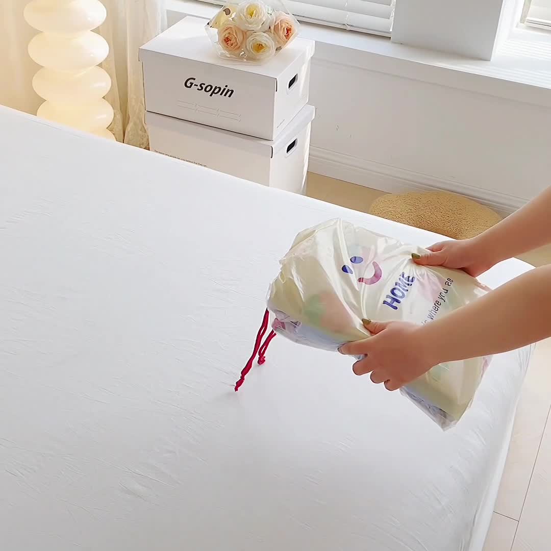 91家纺网 家纺一手货源 找家纺 2022年新13070全棉纯棉印花纽扣款四件套直播 后花园粉