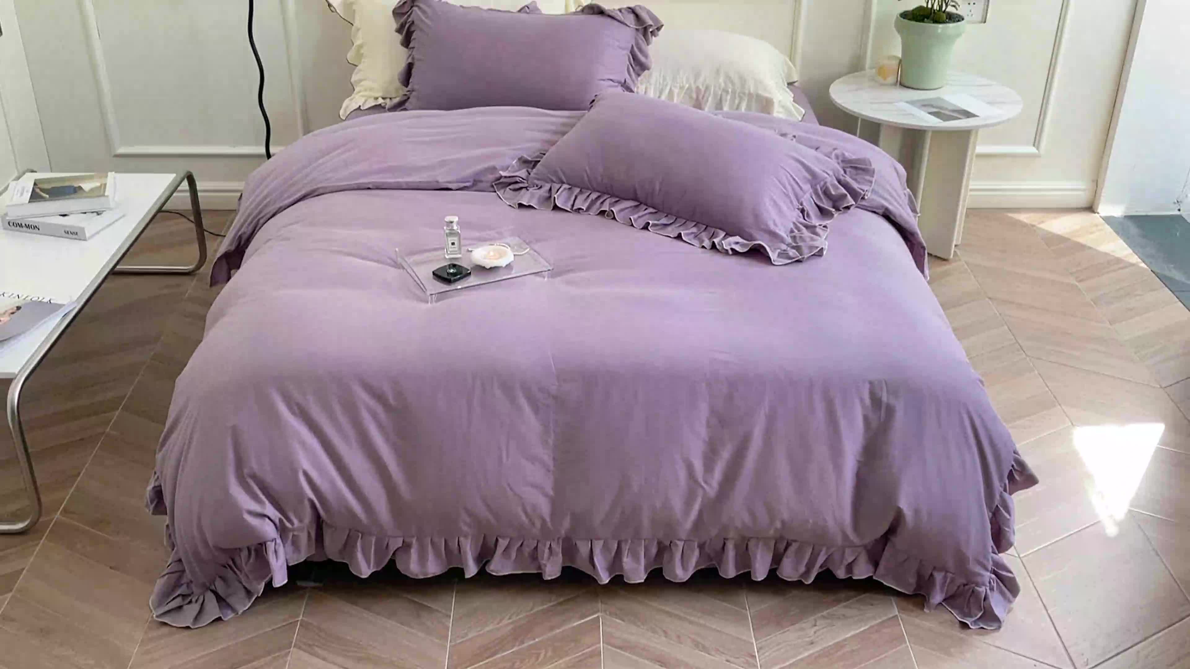 91家纺网 家纺一手货源 找家纺 时年 2022新款60长绒棉水洗轻磨毛花边款四件套 风信紫