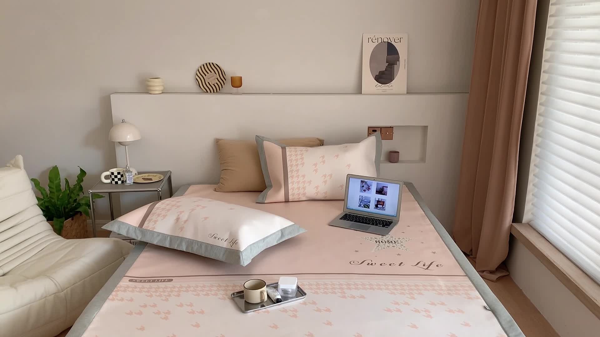 91家纺网 家纺一手货源 找家纺 昔可 2022新款高端大版数码印花冰沐丝养生席 星光闪闪-粉