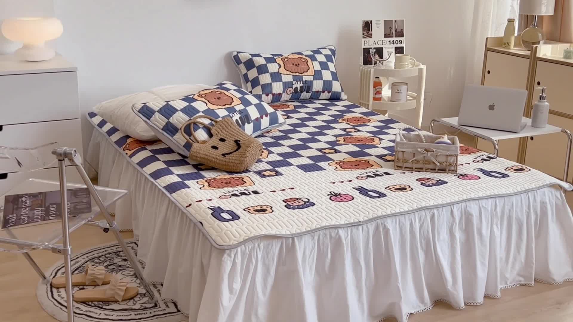 91家纺网 家纺一手货源 找家纺 昔可 2022新款圆网乳胶凉席 棋盘熊