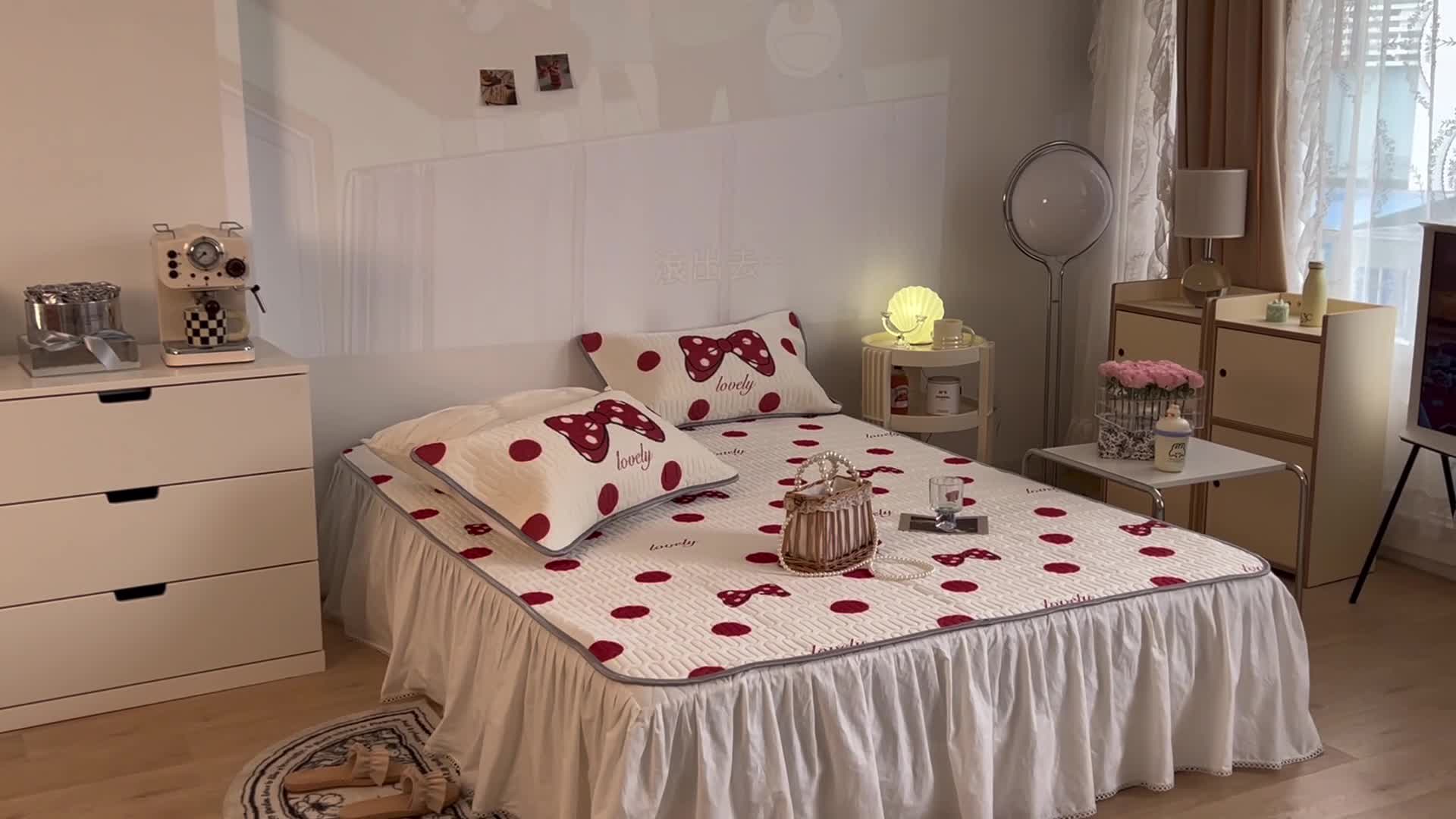 91家纺网 家纺一手货源 找家纺 昔可 2022新款圆网乳胶凉席 红波点蝴蝶结