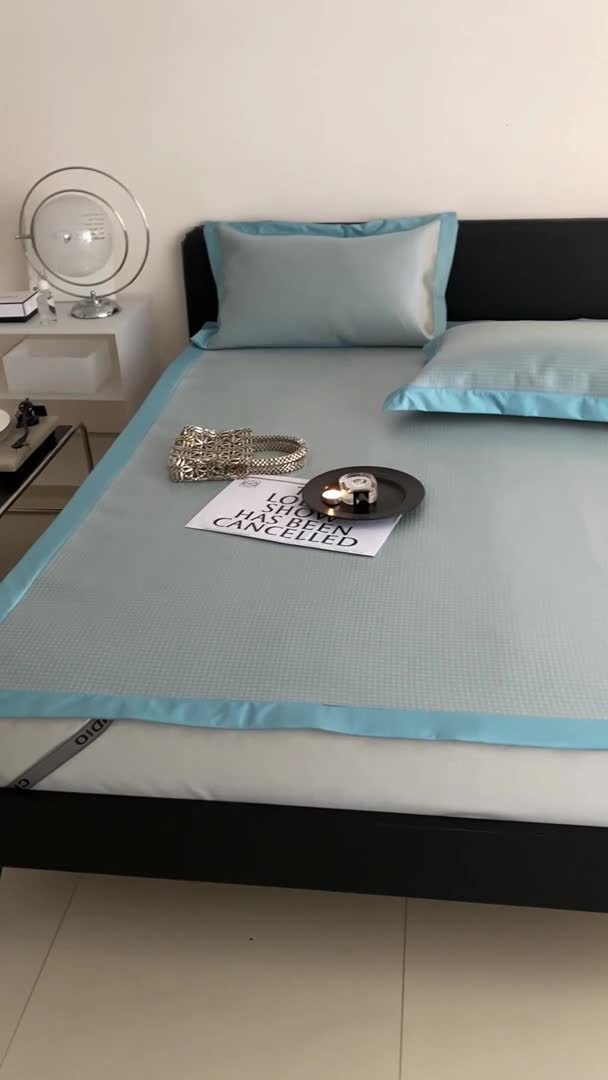 91家纺网 家纺一手货源 找家纺 昔可 2022新款900D水洗提花养生凉席 小千鸟格-蓝