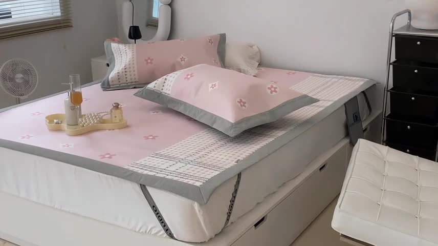 91家纺网 家纺一手货源 找家纺 昔可 2022新款大版数码水洗冰沐丝凉席 香气粉