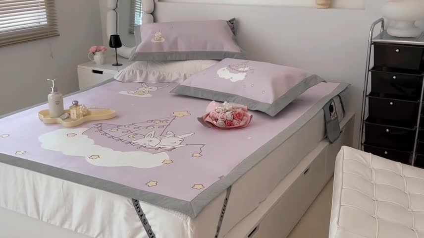 91家纺网 家纺一手货源 找家纺 昔可 2022新款大版数码水洗冰沐丝凉席 月亮船