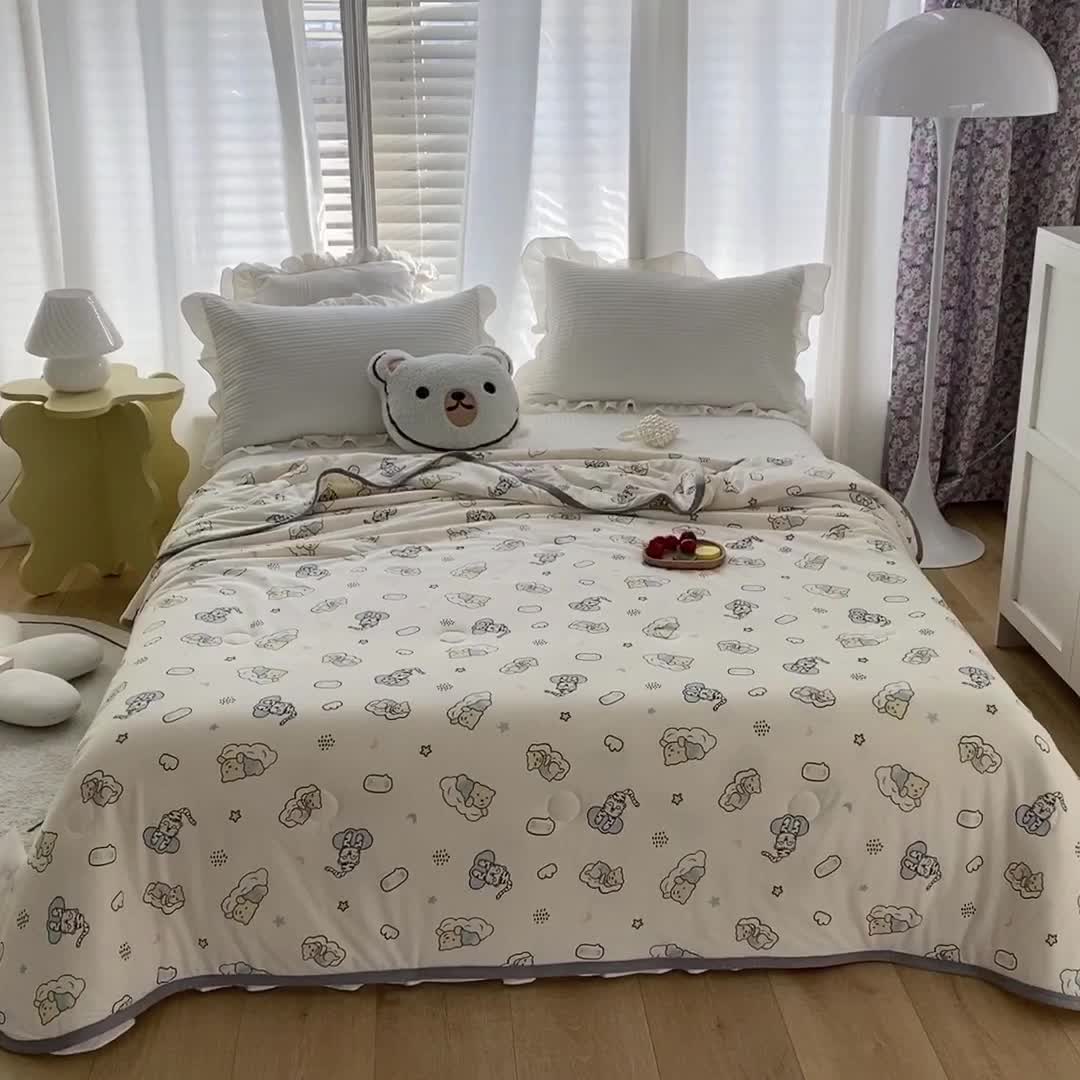 91家纺网 家纺一手货源 找家纺 梦享生活家居 2022新款针织棉卡通大豆夏被 迷你熊