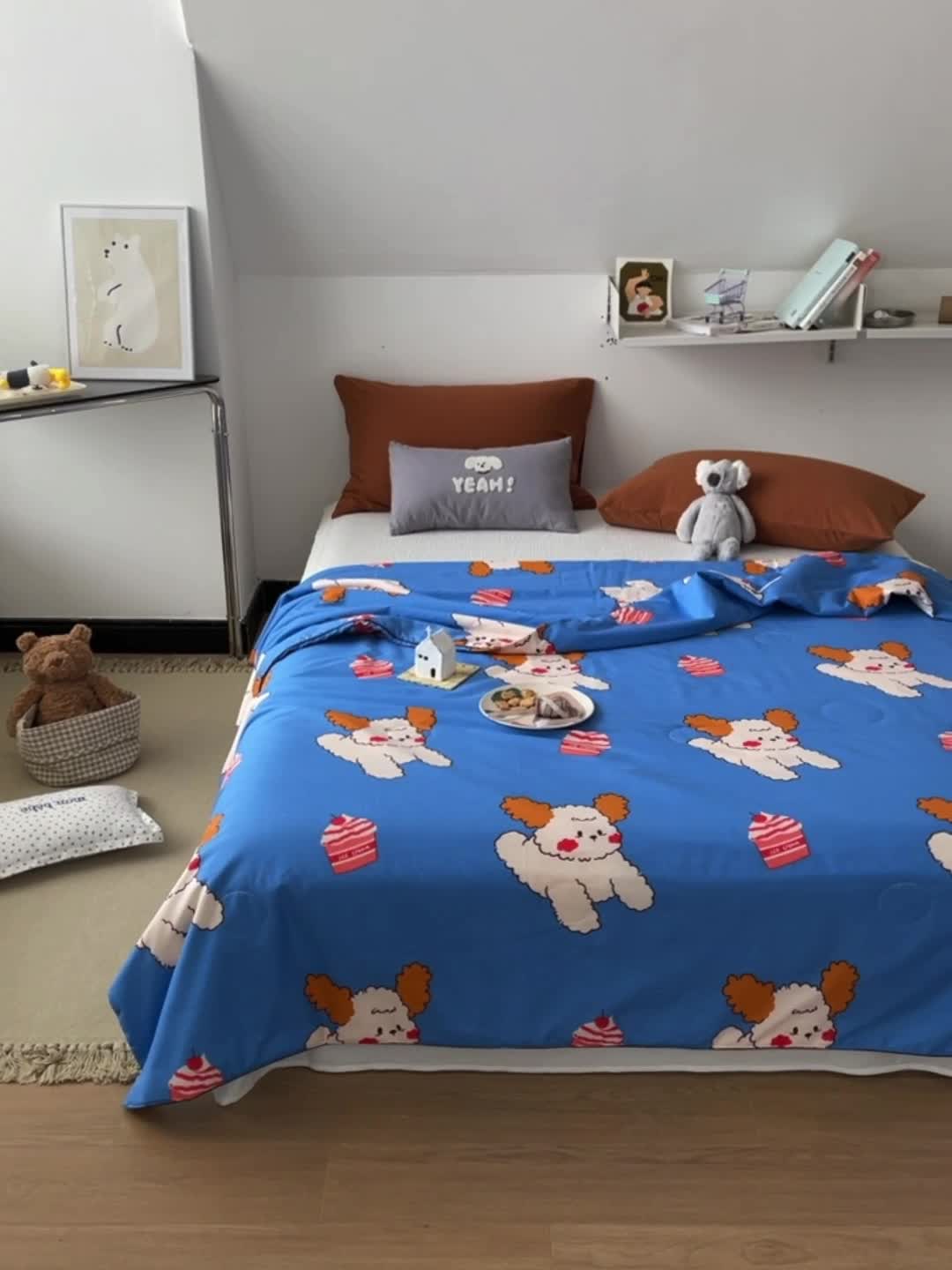 91家纺网 家纺一手货源 找家纺 棉眠 2022新款13070全棉卡通系列夏被 狗狗蛋糕