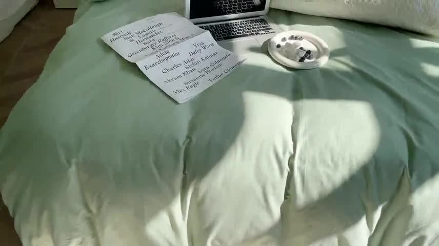 91家纺网 家纺一手货源 找家纺 窝米 2022夏季新品素色双拼水洗棉四件套 艾青双拼