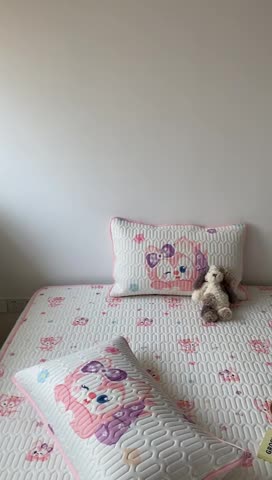 91家纺网 家纺一手货源 找家纺 朗莎家纺 2022新款可机洗凉感丝卡通乳胶凉席 琳娜贝尔