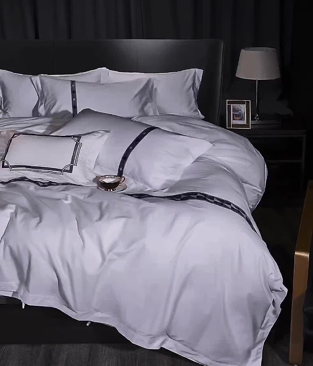 91家纺网 家纺一手货源 找家纺 总 罗菲尼白色全棉宽条60s贡缎喷气四件套酒店四件套宾馆用品酒店四件套宾馆四件套