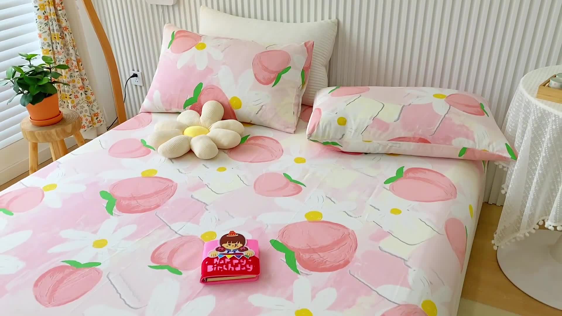 91家纺网 家纺一手货源 找家纺 金丝鸟 2022新款全棉床笠单品 桃气园