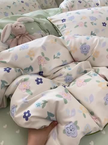 91家纺网 家纺一手货源 找家纺 金丝鸟 2022新款全棉麻绳款四件套 花丛乐宠