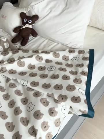 91家纺网 家纺一手货源 找家纺 汇庭 2022新款60sA类长绒棉大豆夏被 口袋熊