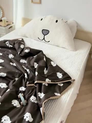 91家纺网 家纺一手货源 找家纺 汇庭 2022新款60sA类长绒棉大豆夏被 云朵狗